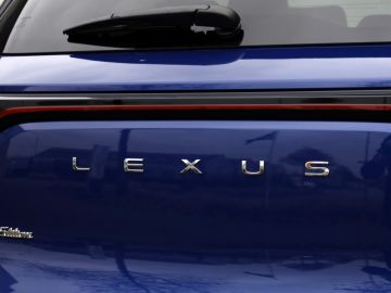 Lexus LBX